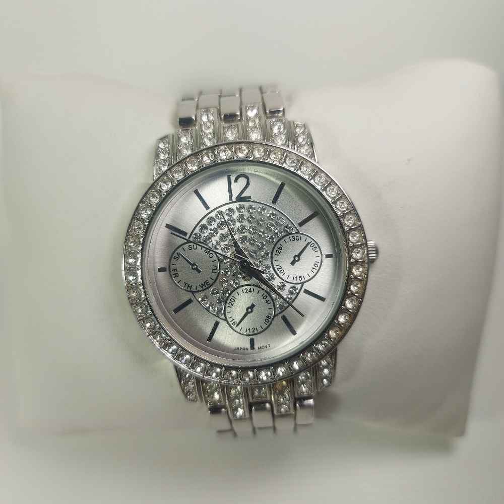 Silver tone and rhinestone bracelet analog wrist watch